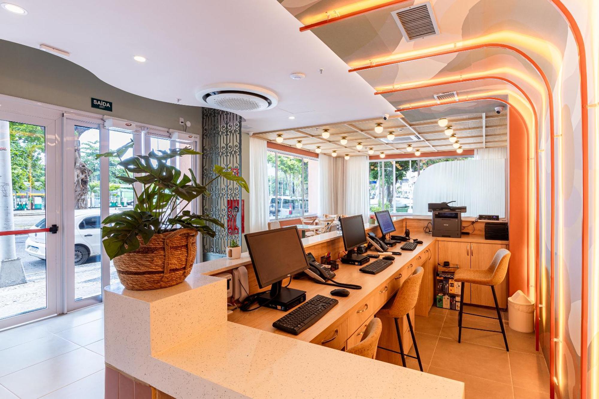 B&B Hotel Santos Dumont Rio de Janeiro Bagian luar foto
